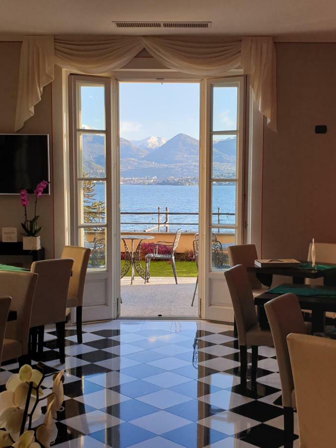 Hotel Residence La Luna Nel Porto Stresa Exterior foto